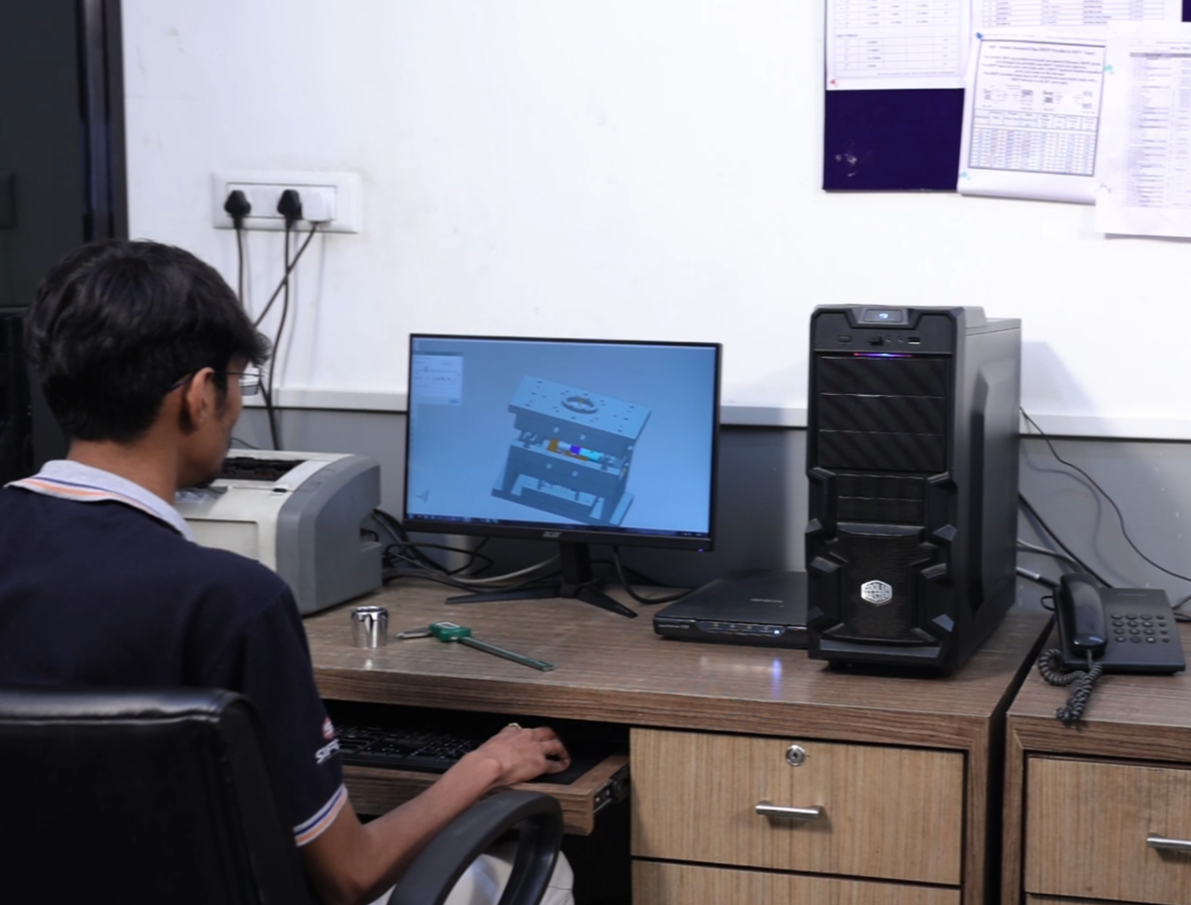 Experienced Tool Designer